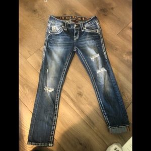 COPY - ROCK REVIAL
Sandee Stretch Cropped Jean